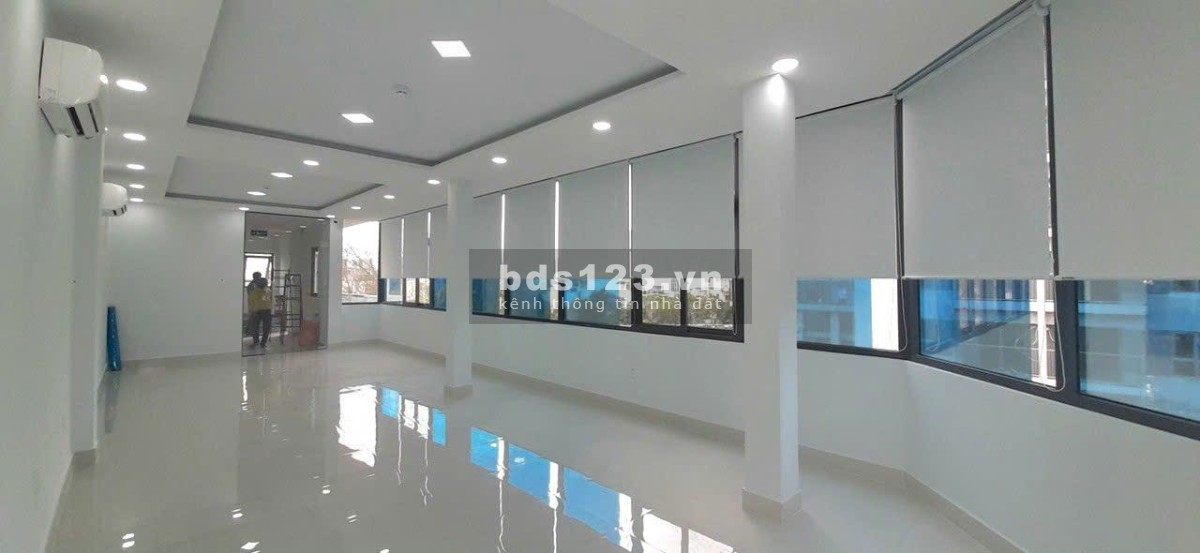Cho thuê nhà nguyên căn quận 10 góc 2mt giá 75tr 6 tầng, có thể thuê lẻ từng sàn và mặt bằng