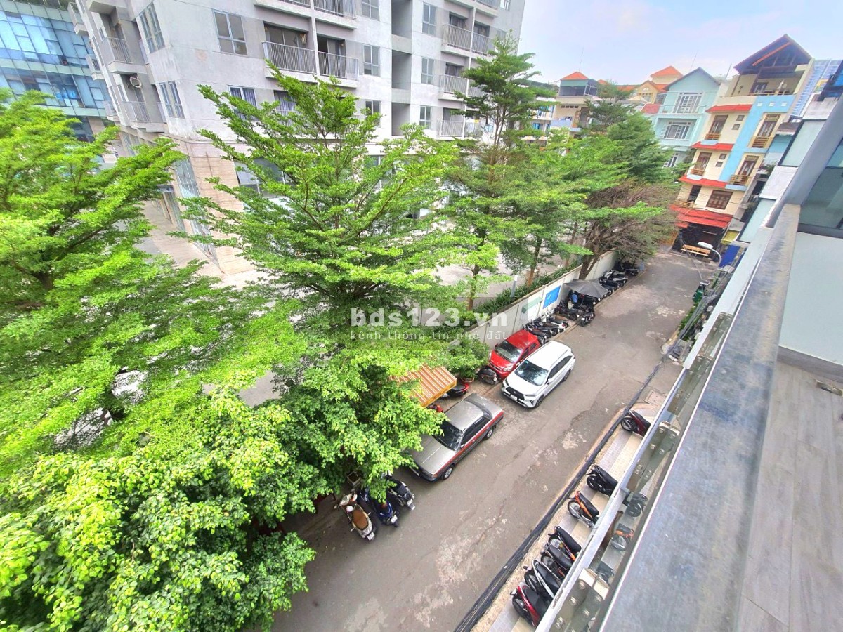Cho thuê nhà nguyên căn quận 10 góc 2mt giá 75tr 6 tầng, có thể thuê lẻ từng sàn và mặt bằng
