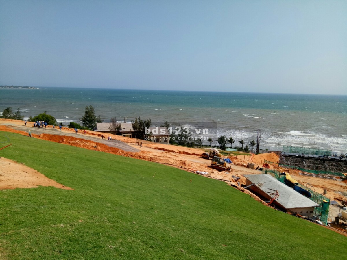 Cách biển chỉ 450m - 7,3 x 35 (250m2) đất ở đô thị, Mặt tiền kinh doanh, giá chỉ 1 tỷ 900