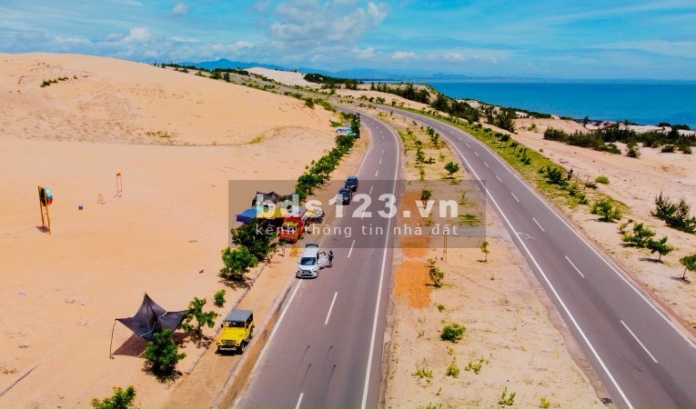 Đất Phan Thiết - View biển - Bàu Trắng - 2.000 m2 - Gía chỉ: 2 Tỷ