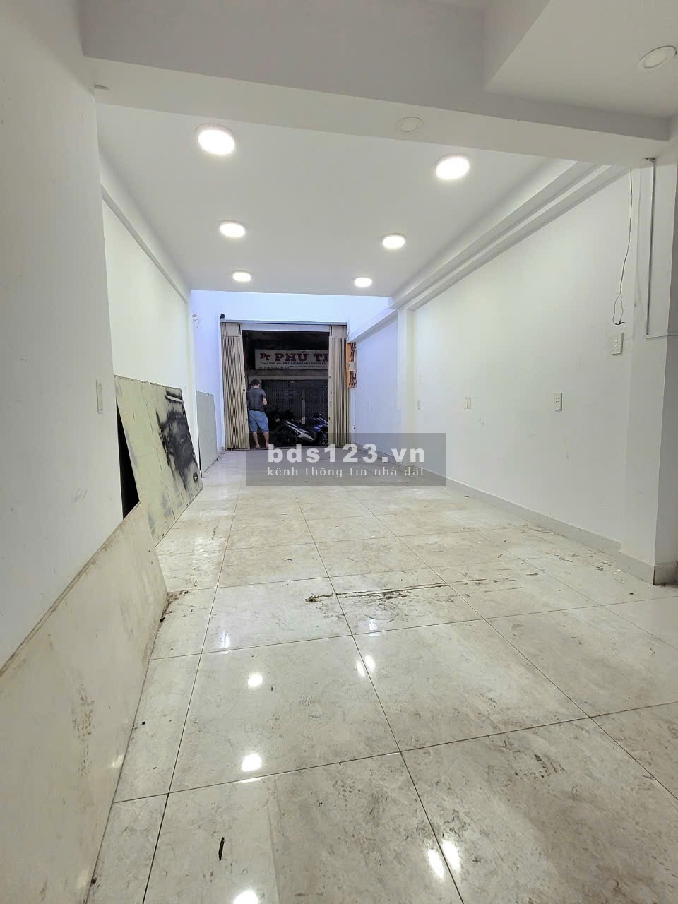 Mặt Tiền Sư Vạn Hạnh, Quận 10 Chỉ 13tr Còn TL