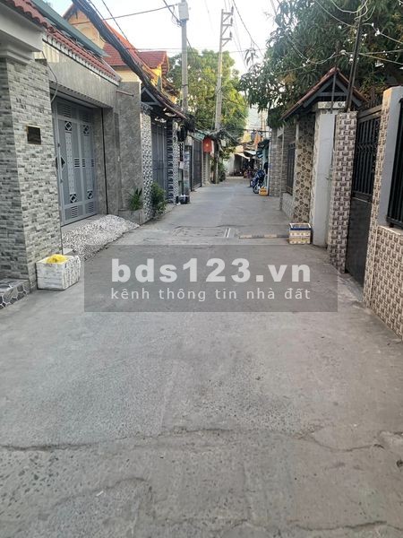 Bán nhà hẻm 2 tầng 64M2 (4,2X15,3) đường Huỳnh Tấn Phát, Nhà Bè, giá 3,7 tỷ