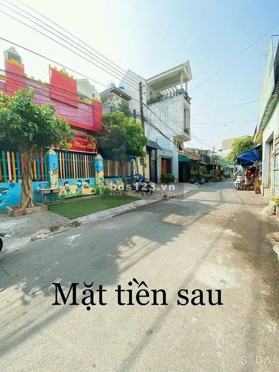 Hàng Ngộp. Bán Nhà 2 Mặt tiền có Kiot và Phòng cho thuê- Ngay Chợ Việt Lập- Gần Phạm Văn Đồng