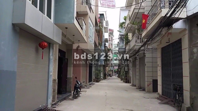 Lô góc, view công viên, kinh doanh đầu tư, hồ điều hòa công viên Ngọc Thụy. Giá 8.99 tỷ.