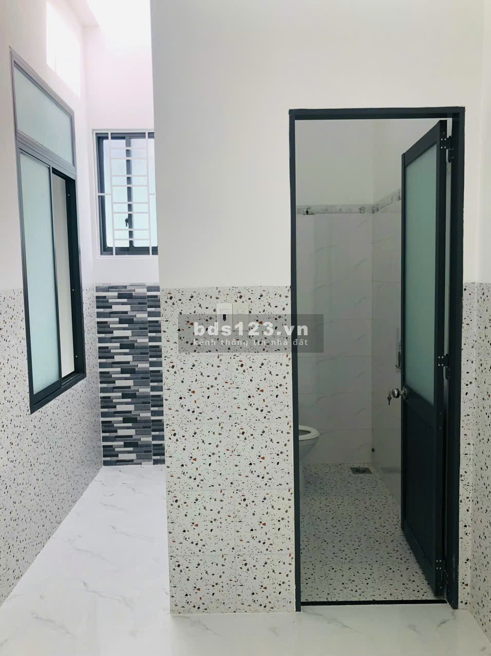 bán nhà hẻm trần hưng đạo. thành phố Quy Nhơn