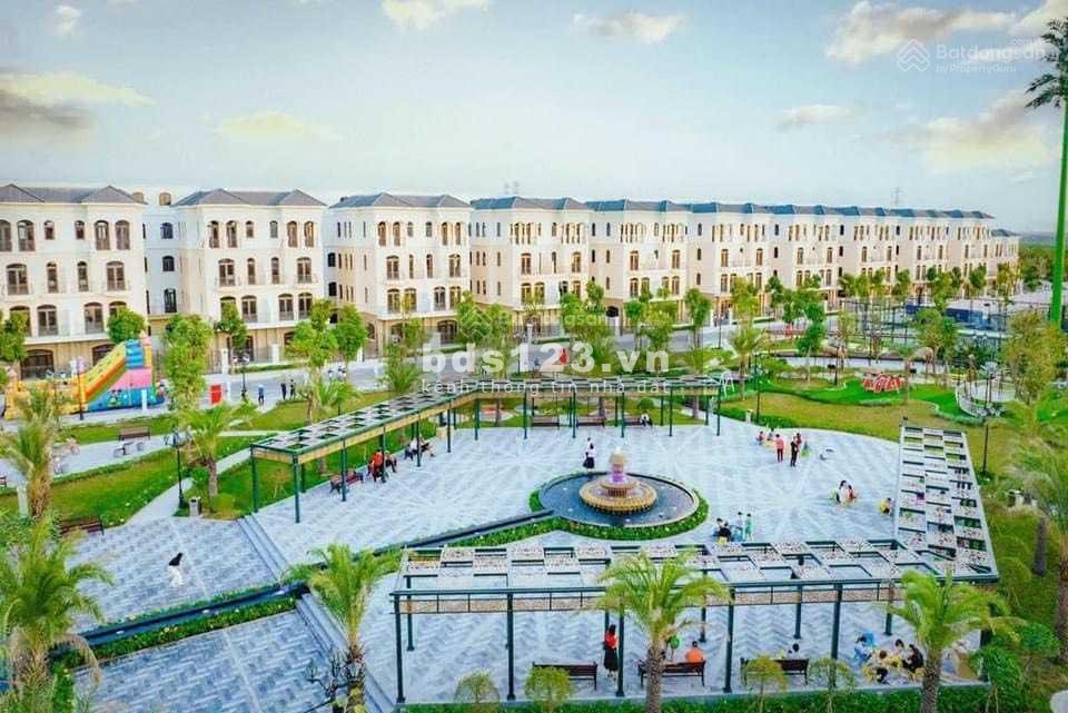 Shophouse Sao Biển sổ đỏ lâu dài từ 2,9 tỷ nhận nhà ngay, tặng ô tô Vinfast VF8 giá 1,2 tỷ