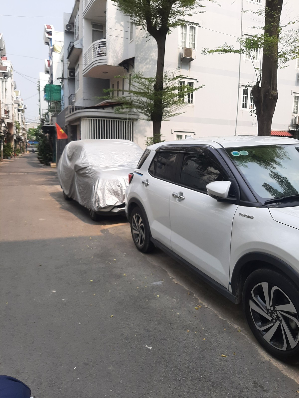 Nhà phố Lưu Chí Hiếu, Tân Phú, 8.4 tỷ, 80M2, 5X15, 5T, hẻm rộng nhà đẹp