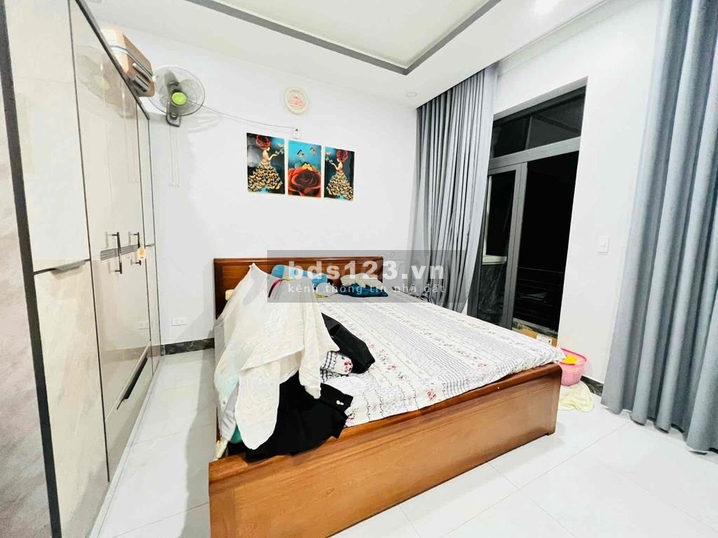 Bán gấp trước Tết. Nhà chính chủ Hiện đại 2 Tầng, góc 2 mặt tiền Trường Thọ - 77m2 - 4,2 tỷ