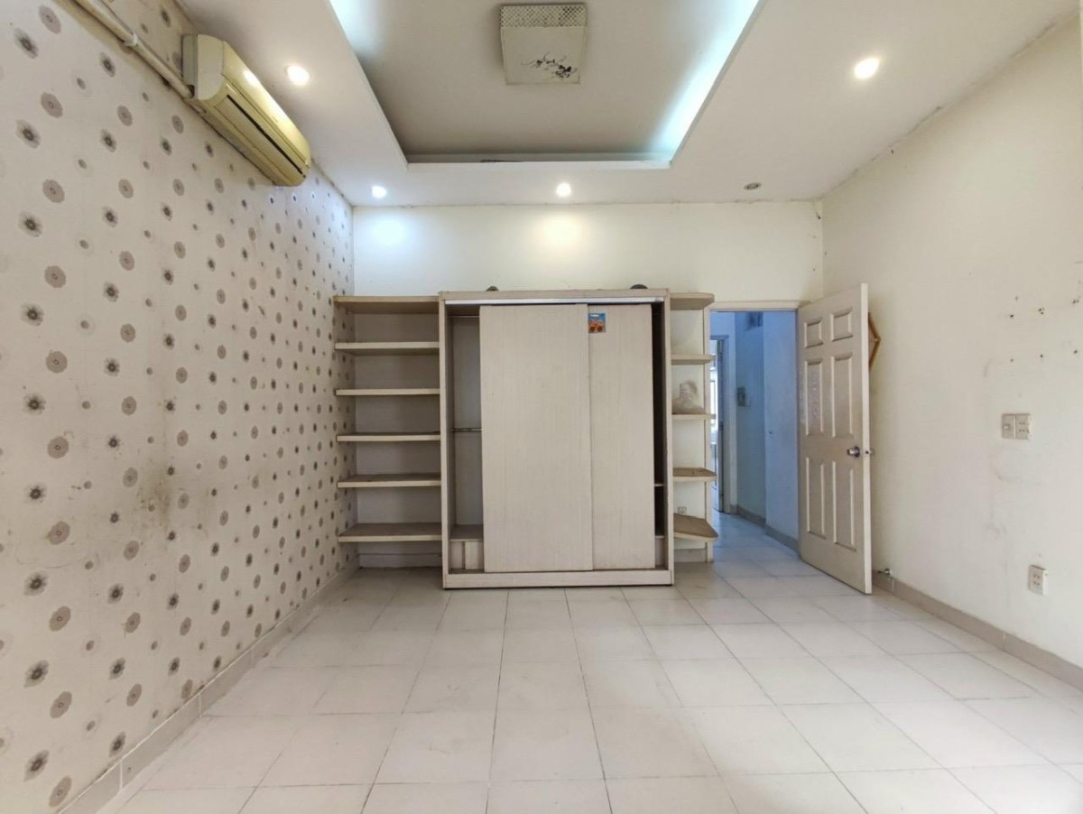 Bán nhà Thống Nhất, Gò Vấp, Ô tô 4c ngủ trong nhà, full thổ cư.