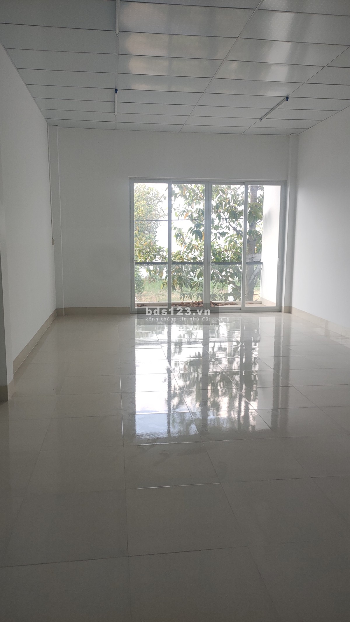 Chính chủ cần bán nhà 110m2 ở Bình Khánh, tp Long Xuyên