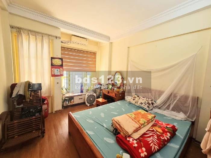 Cần bán nhà Pháp Vân - Hoàng Mai, 52m2 x 4 tầng, 4 ngủ, giá 5,8 tỷ