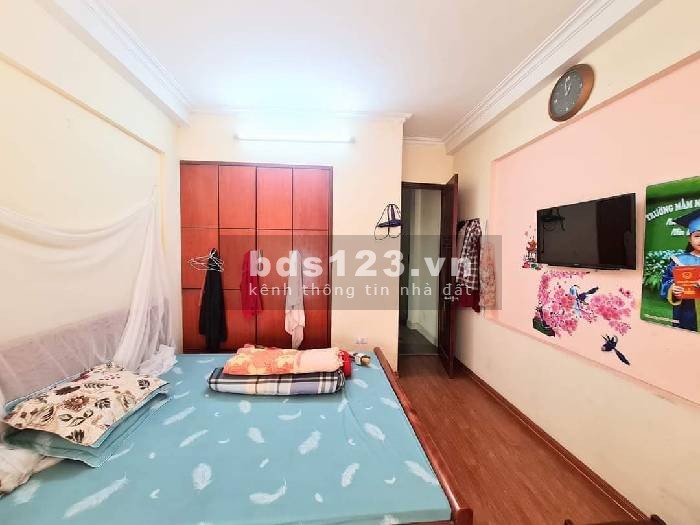Cần bán nhà Pháp Vân - Hoàng Mai, 52m2 x 4 tầng, 4 ngủ, giá 5,8 tỷ