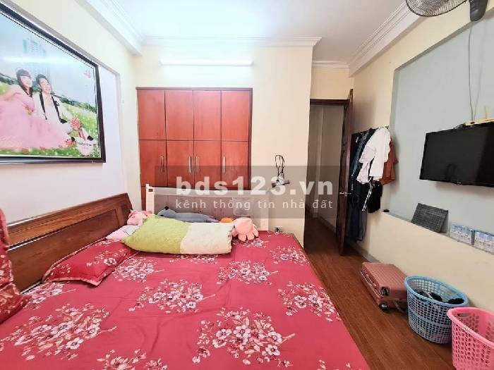 Cần bán nhà Pháp Vân - Hoàng Mai, 52m2 x 4 tầng, 4 ngủ, giá 5,8 tỷ