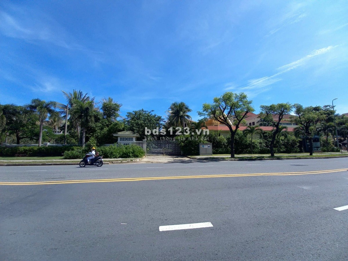 Chính chủ bán cắt lỗ lô đất biển Mỹ Khê, view biển đường Võ Nguyên Giáp, Đà Nẵng 0947875739
