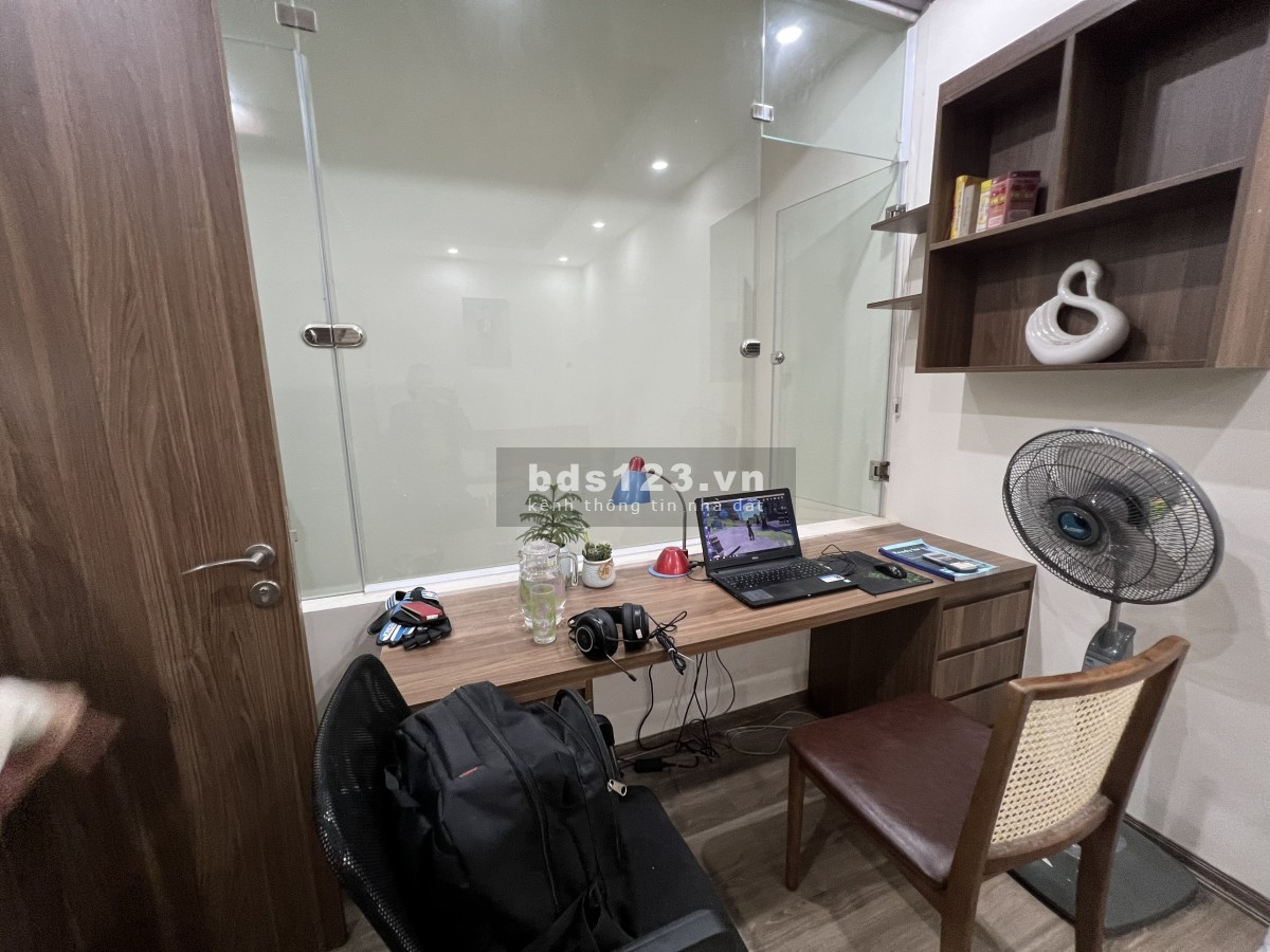 Liền kề Ngọc Trai đảo nhỏ hoàn thiện full nội thất có thang máy giá 19.2 tỷ Vin Gia Lâm (0985941715)