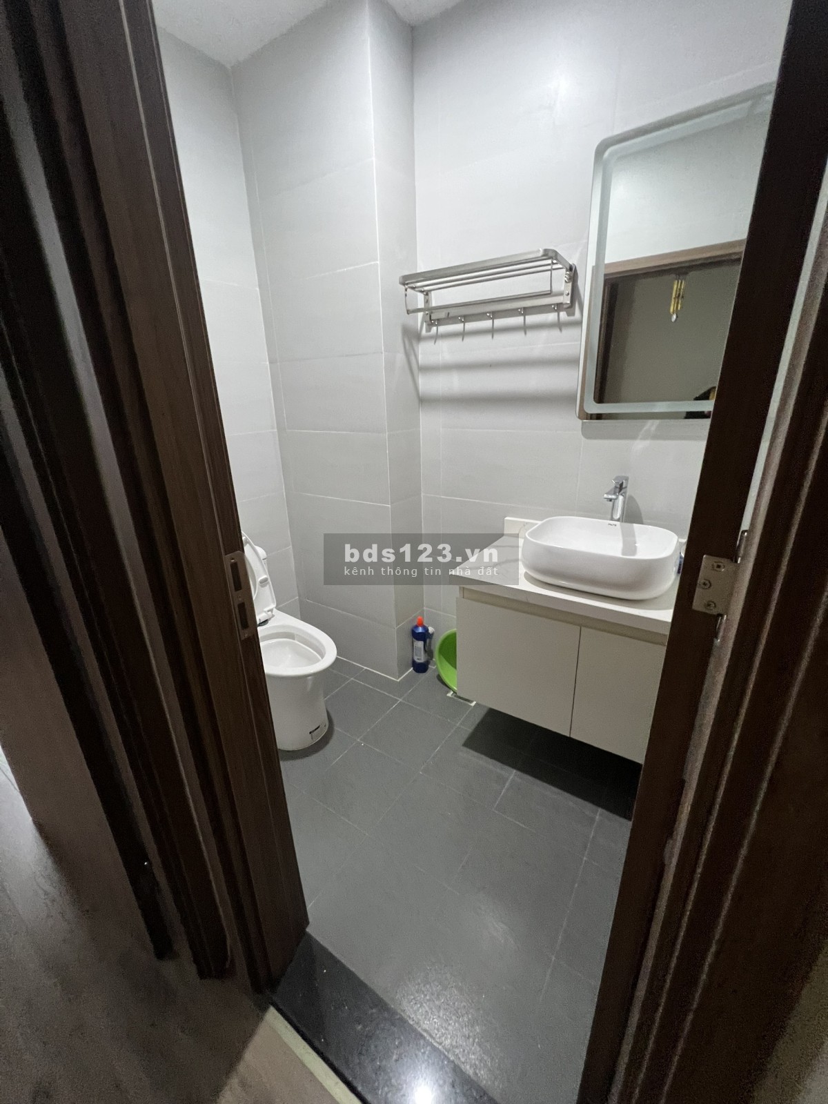 Liền kề Ngọc Trai đảo nhỏ hoàn thiện full nội thất có thang máy giá 19.2 tỷ Vin Gia Lâm (0985941715)