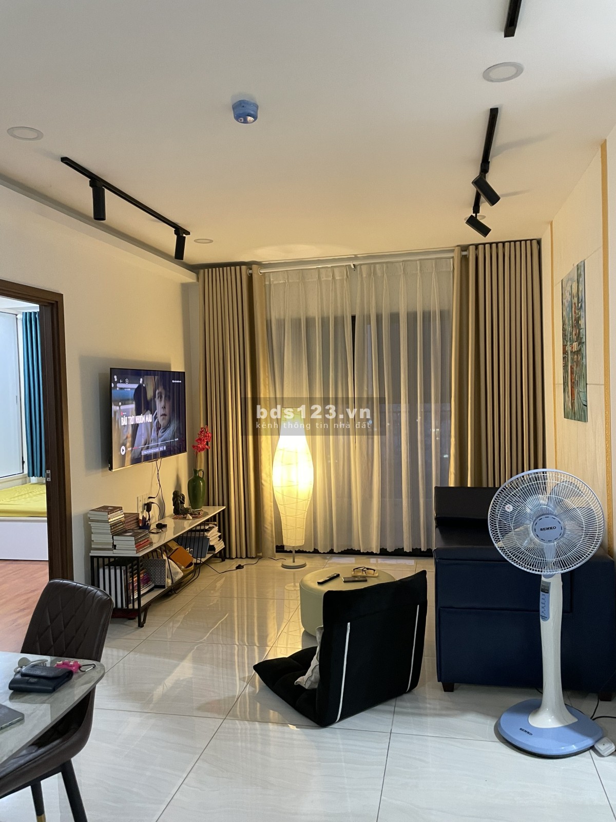 Bán căn hộ CTL Tower Tham Lương 87.08 m2, 3PN 2WC tầng 17 cao cấp. Giá 3ty150 full thuế phí sang tên
