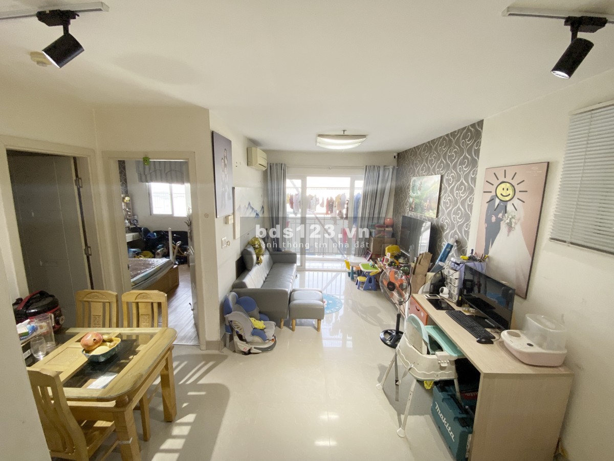 Charm Plaza Vincom Dĩ An căn hộ 1PN Full nội thất, sổ hồng riêng