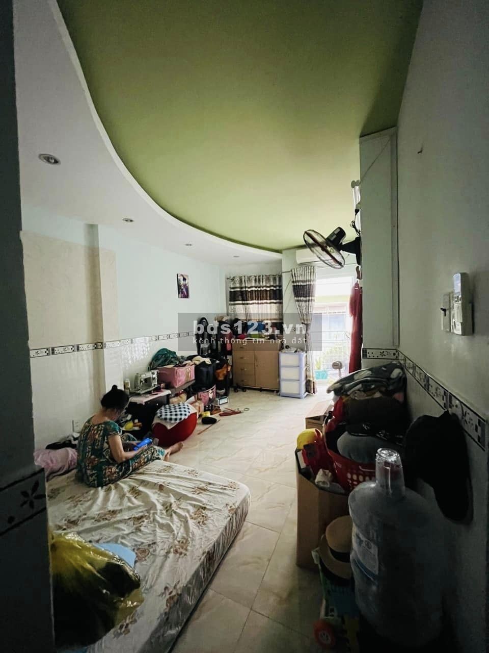 Nhà trung tâm quận 10, 4 lầu - Bank cho vay 3.8 tỷ. Chủ ngộp, cần bán 3.89 tỷ