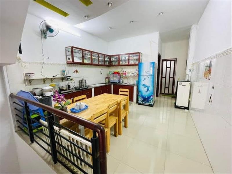 Nhà đẹp hẻm 6M, đường Âu Cơ, P. Tân Sơn Nhì, Tân Phú, 6.9 tỷ, 66M2, 4X18, 4 tầng
