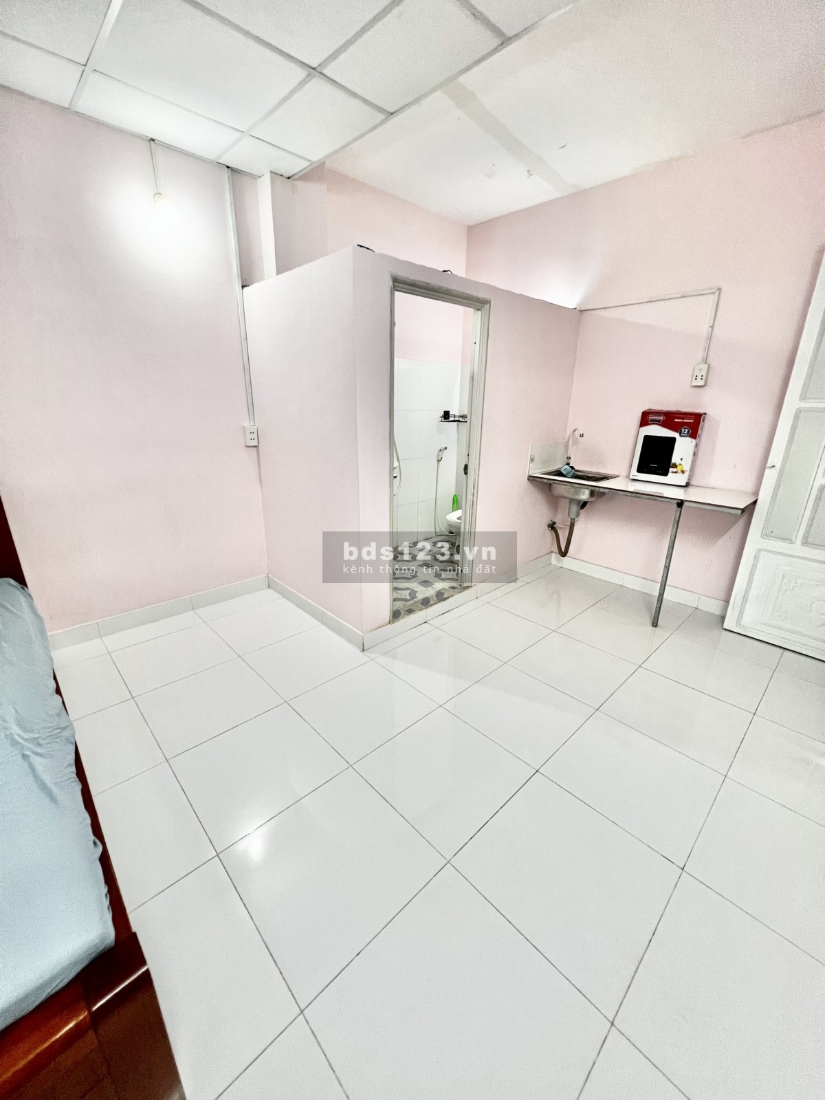 Phòng đẹp full nội thất hoặc gác, giờ tự do, đường Nguyễn thái Bình