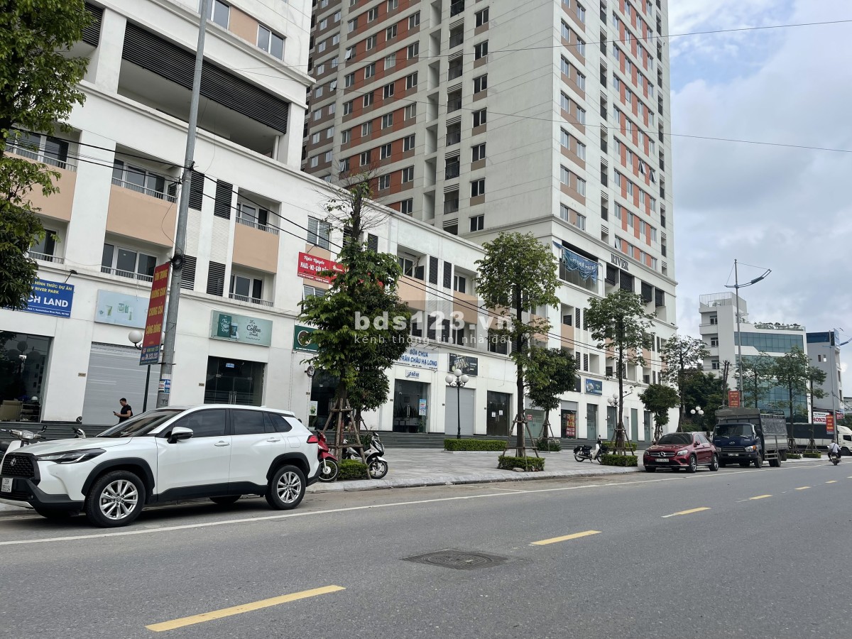 Giảm giá sâu chỉ 5,x tỷ căn Shophouse 4 tầng đã hoàn thiện nội thất