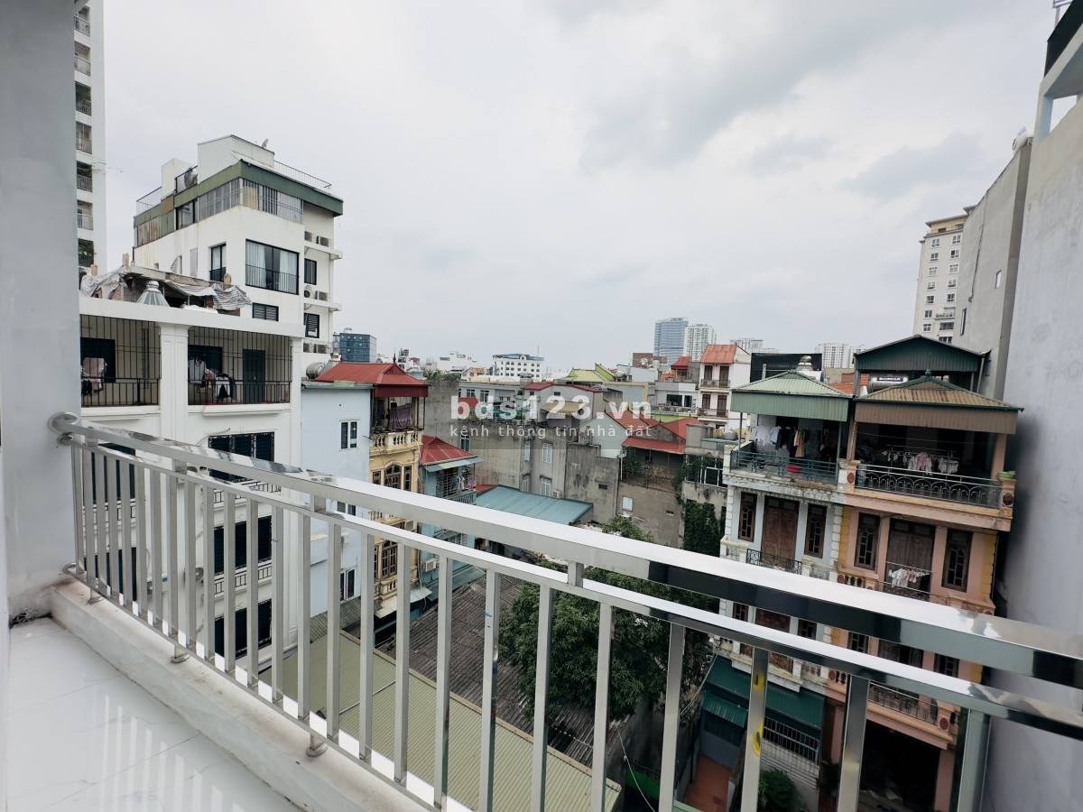Cho thuê 2N1K, 1N1K ở ngõ 565 Lạc Long Quân vừa hoàn thiện, cách trường mầm non Xuân La 80m