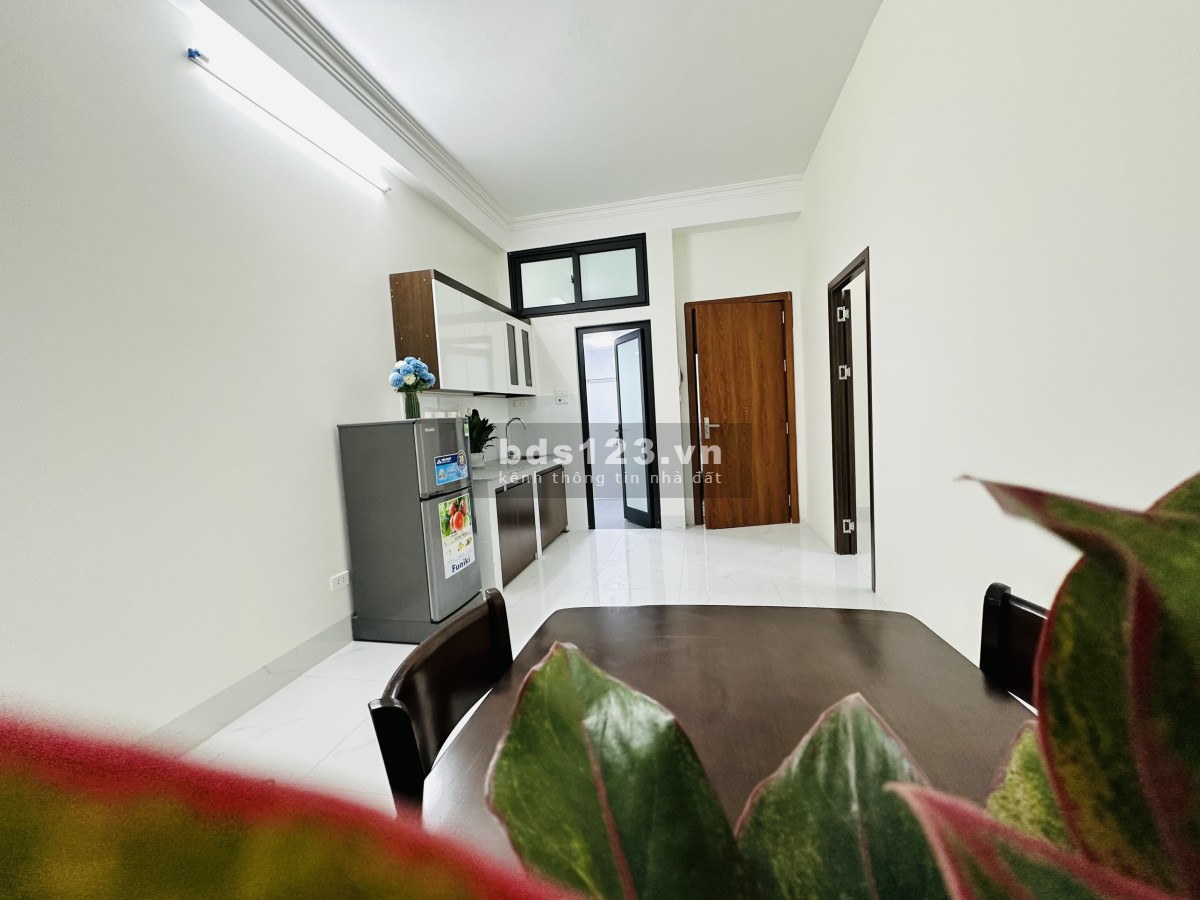Cho thuê 2N1K, 1N1K ở ngõ 565 Lạc Long Quân vừa hoàn thiện, cách trường mầm non Xuân La 80m