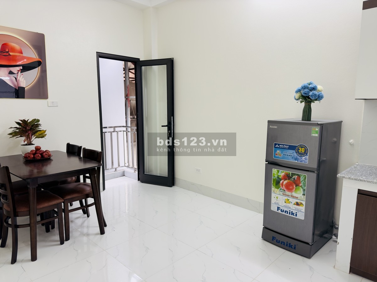 Cho thuê 2N1K, 1N1K ở ngõ 565 Lạc Long Quân vừa hoàn thiện, cách trường mầm non Xuân La 80m