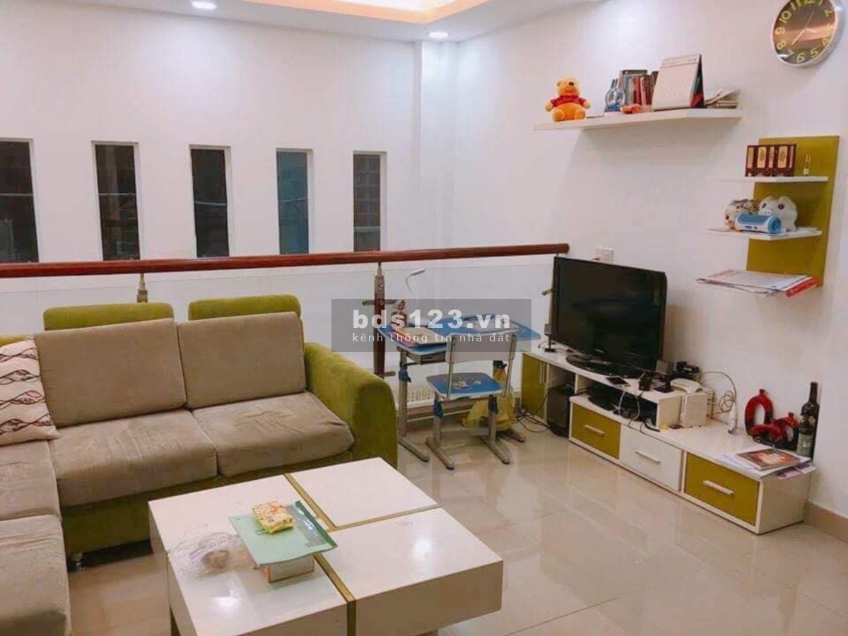 Nhà HXH trung tâm Q1 + 5 tầng 160M2 2PN - Gần chợ, nhà thờ Tân Định
