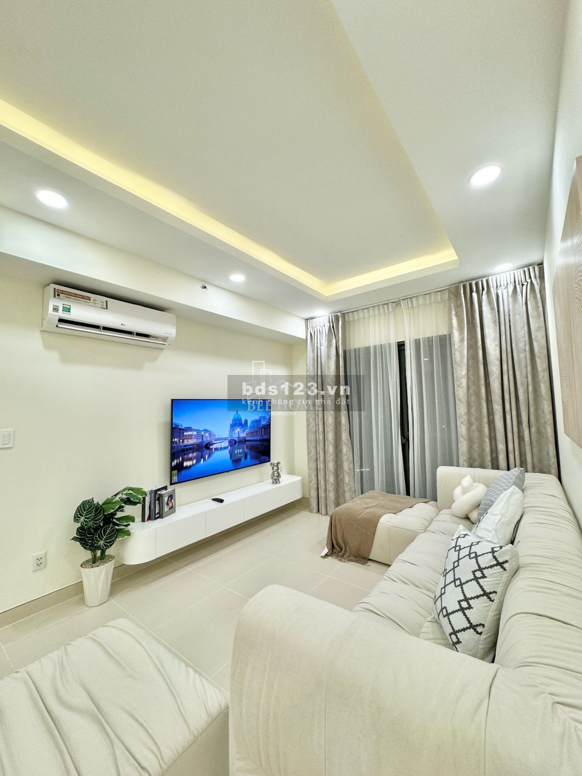 Nhà cực đẹp và sang! Cho thuê Masteri Thảo Điền 3pn full NT 103M2 37 triệu BP