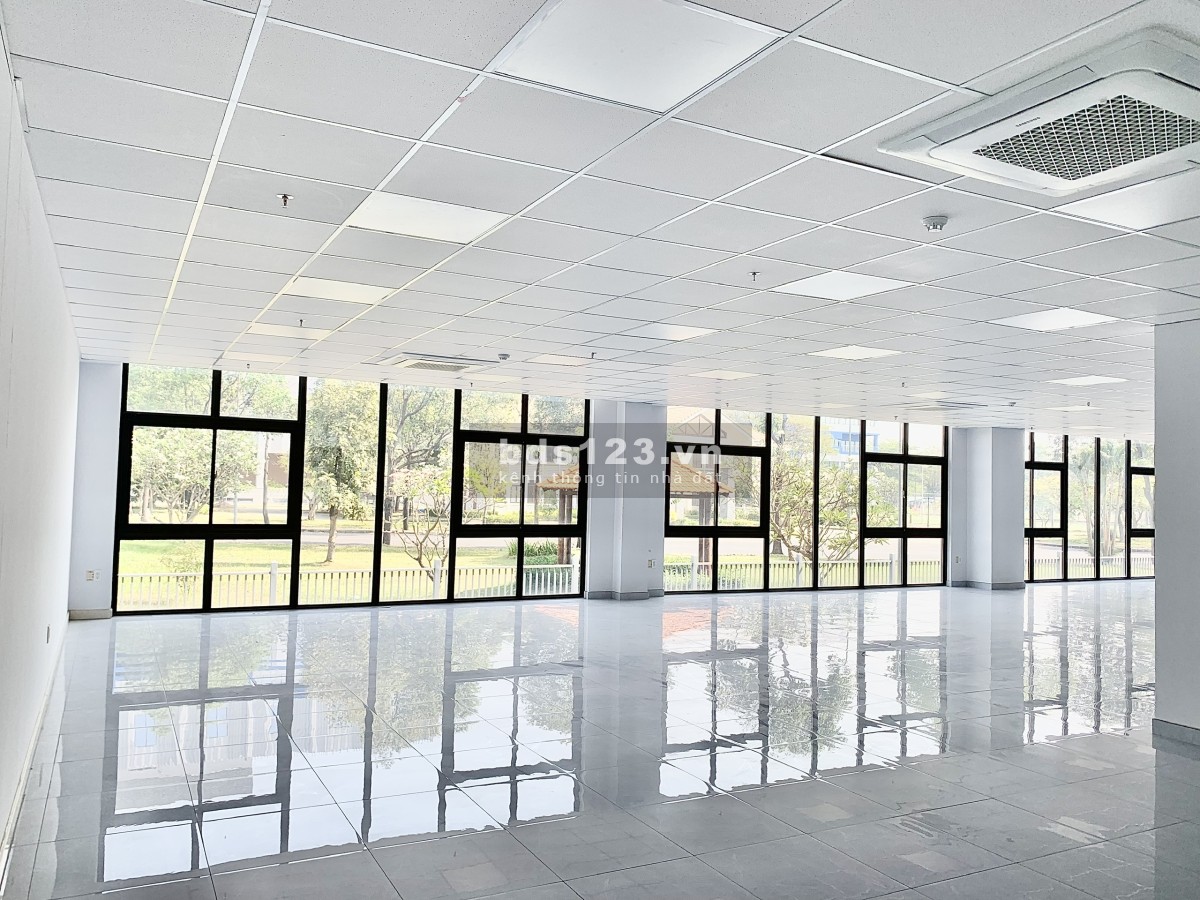 Cho thuê văn phòng KOTITI Building Lô A4a, đường 19C, Khu E-Office Park, KCX Tân Thuận Đông, Quận 7
