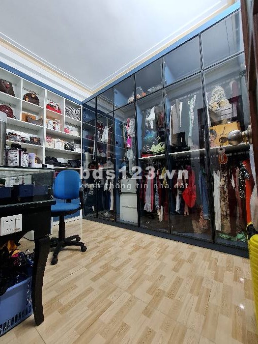 Bán nhà đẹp Tân Mai - Hoàng Mai, 40m2 x 4 tầng, 4 ngủ, giá 4,2 tỷ