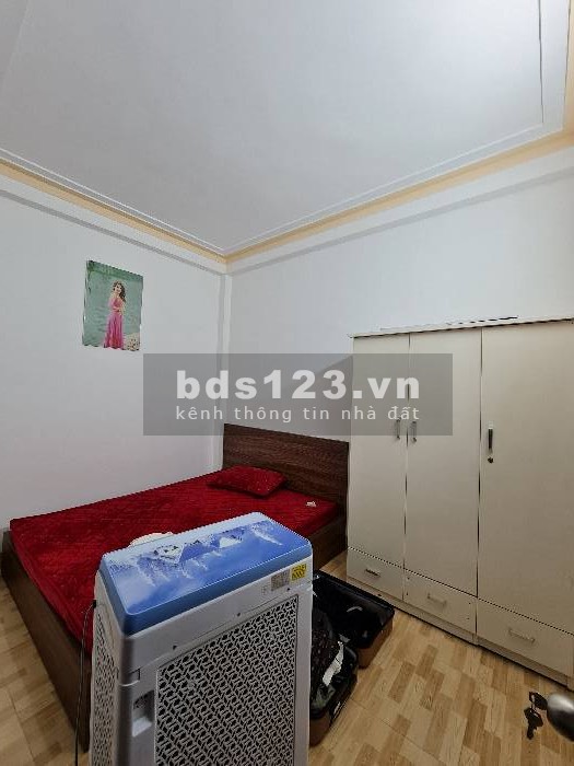 Bán nhà đẹp Tân Mai - Hoàng Mai, 40m2 x 4 tầng, 4 ngủ, giá 4,2 tỷ