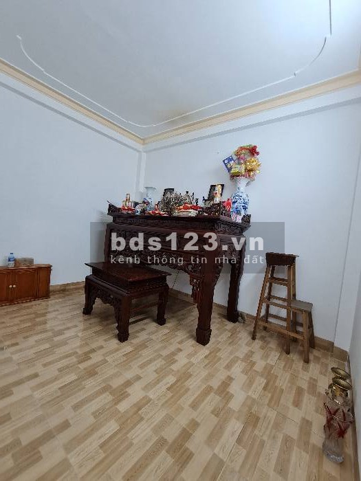 Bán nhà đẹp Tân Mai - Hoàng Mai, 40m2 x 4 tầng, 4 ngủ, giá 4,2 tỷ