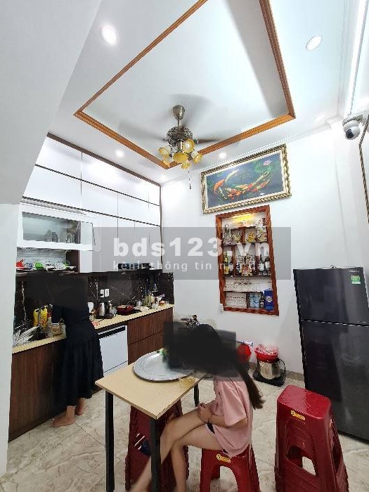 Bán nhà đẹp Tân Mai - Hoàng Mai, 40m2 x 4 tầng, 4 ngủ, giá 4,2 tỷ