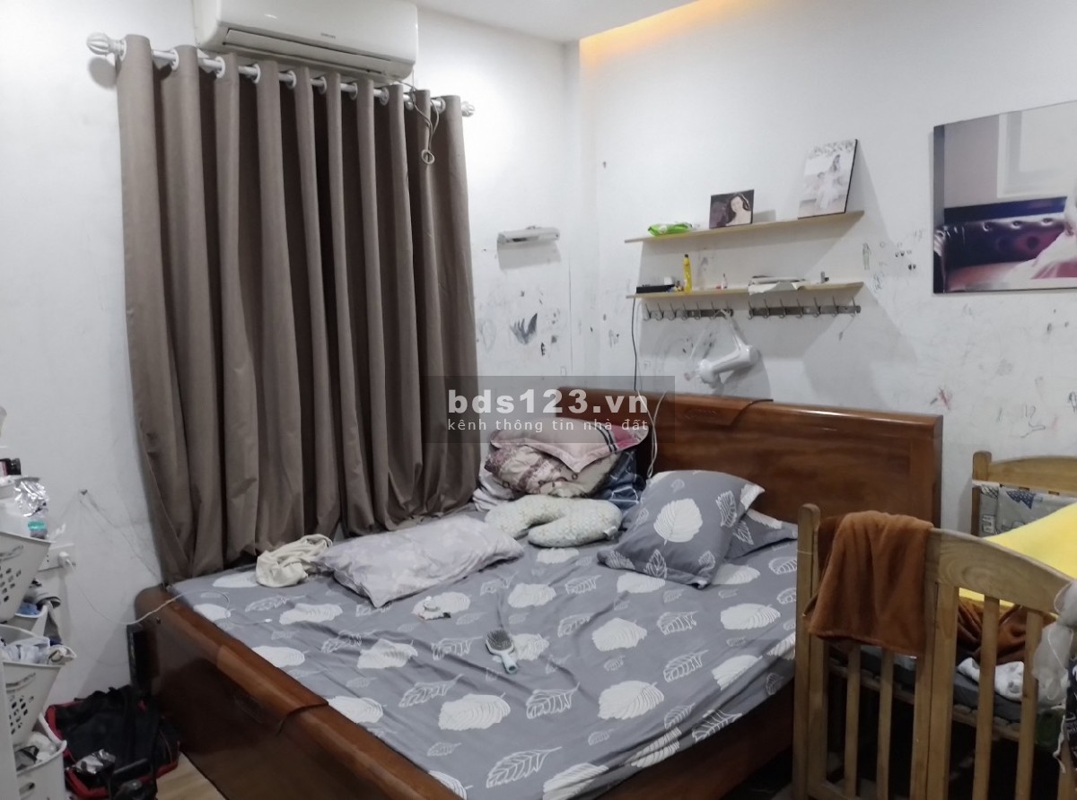 NHÀ ĐẸP GẦN PHỐ TẠI NGUYỄN TRÃI, BÀN GIAO FULL NỘI THẤT, GIÁ HẤP DẪN