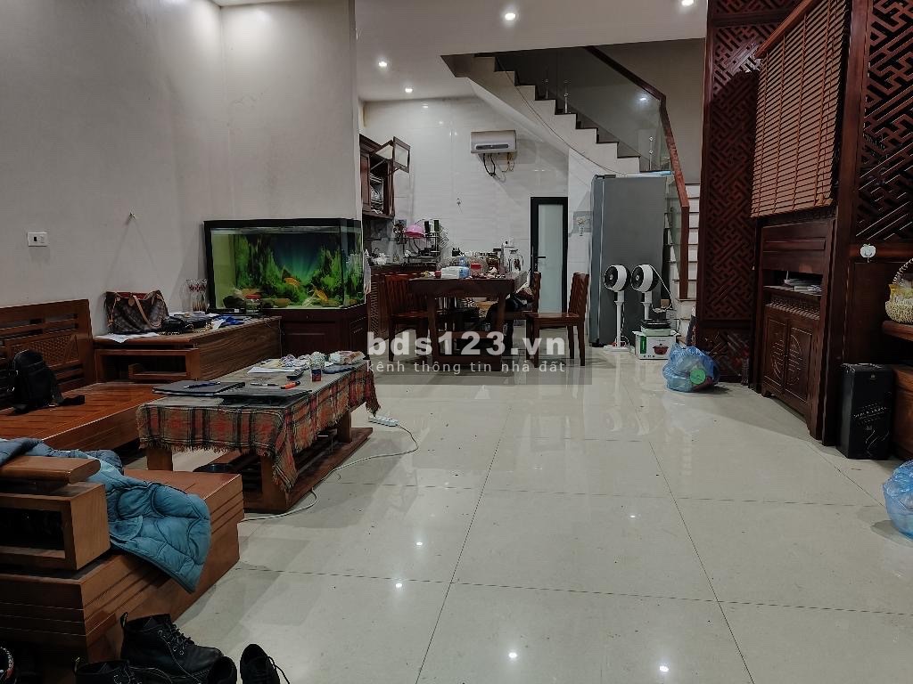 BÁN ĐẤT MẶT PHỐ NHẬT TẢO 195M2 MT15M GIÁ 14.2 TỶ ĐẤT VỊ TRÍ ĐẸP