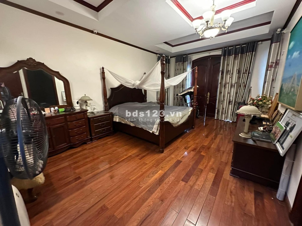 Bán biệt thự, liền kề KĐT Mỹ Đình 2, 100m2, mặt tiền 7.5m, vỉa hè rộng, 24.5 tỷ