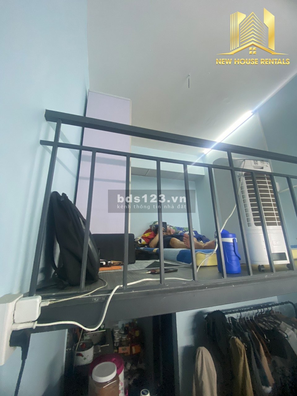 CHO THUÊ MẶT BẰNG MẶT TIỀN ĐƯỜNG LỚN QUANG TRUNG: 4 x 12 , + 1PN , vỉa hè 5m wc riêng