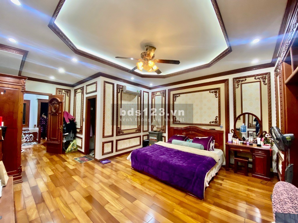 Bán nhà biệt thự 100M X4 tầng, trung tâm Gia Lâm, gara ô tô, nội thất đẹp long lanh 14.8 tỷ