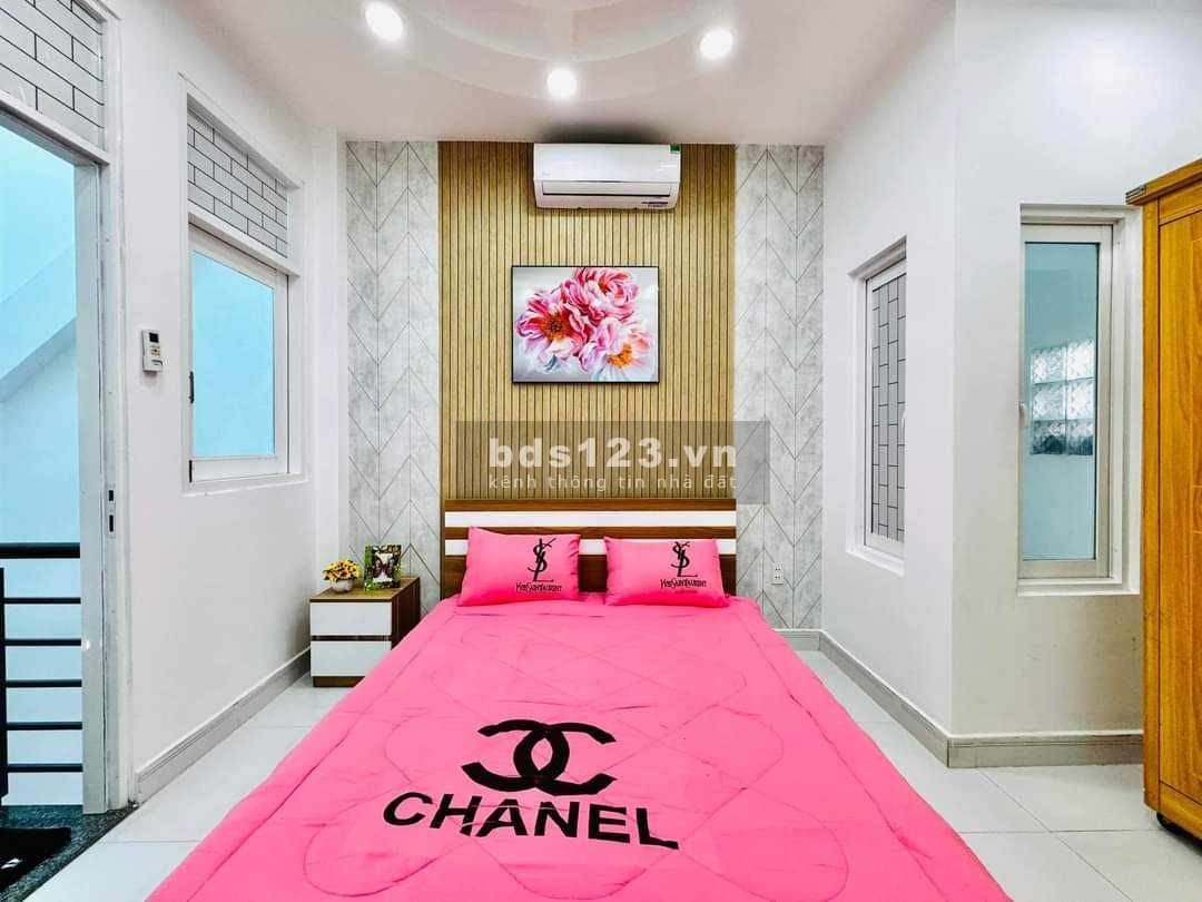 HXH Tránh Phạm Văn Bạch, Phường 15, Q. Tân Bình - 48M2- 4 Tầng mới đẹp, 4PN – 4,85 tỷ MS 044