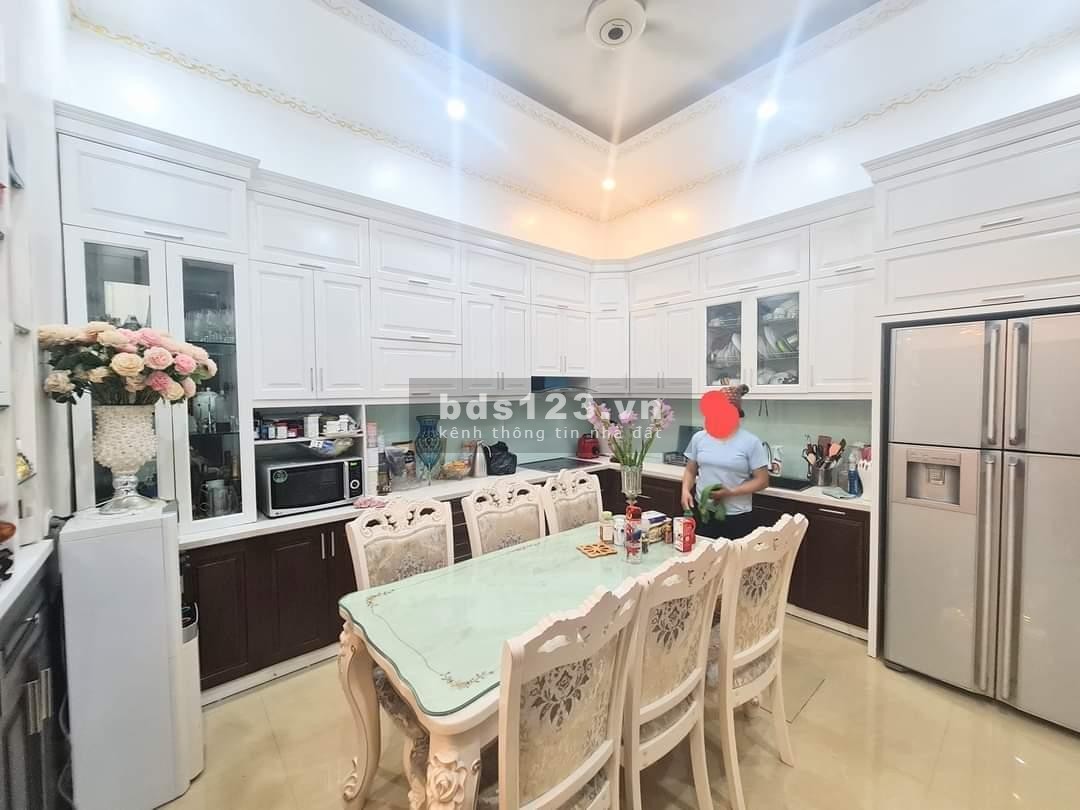 Nhà mới - phân lô - ô tô dừng đỗ ngày đêm - thoáng vĩnh viễn, 64m2 x 4 tầng