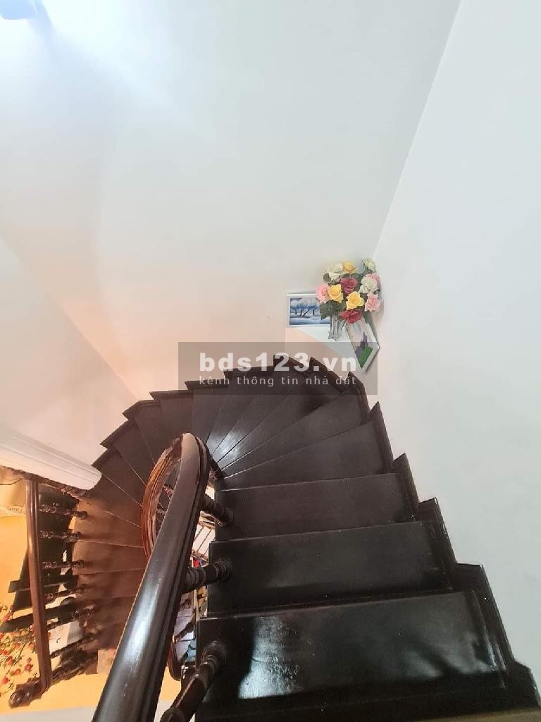 Nhà mới - phân lô - ô tô dừng đỗ ngày đêm - thoáng vĩnh viễn, 64m2 x 4 tầng