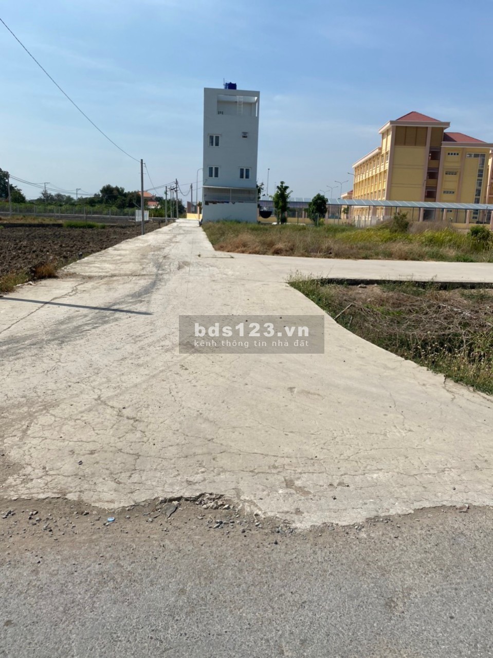 Bán đất Bình Chánh 600m2 chính chủ