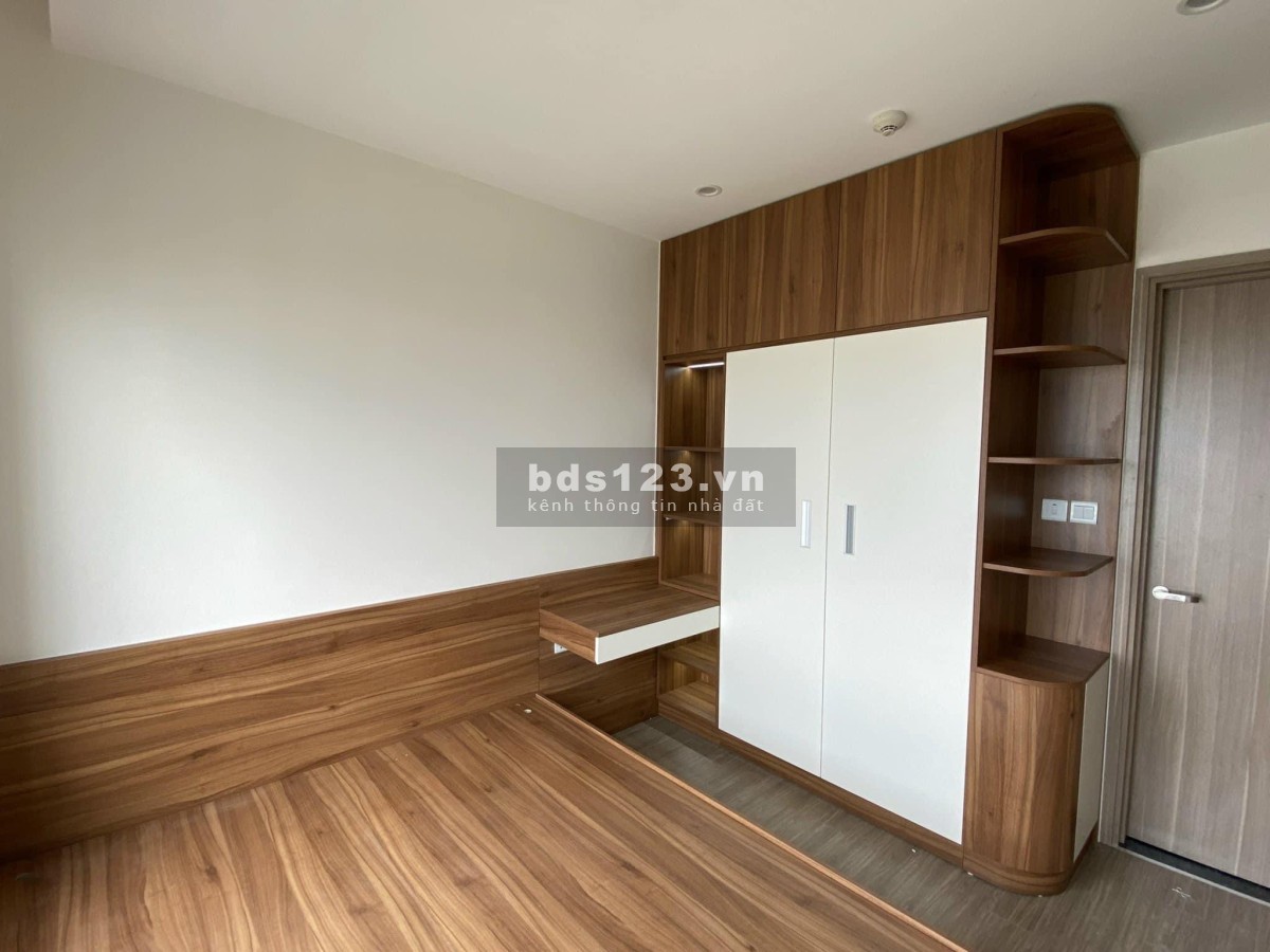 Mua nhà đón tết 2024 tại Vinhomes. Căn góc 2N + 1, 2VS full nội thất chỉ 2.15 tỷ LH 0965 479 380