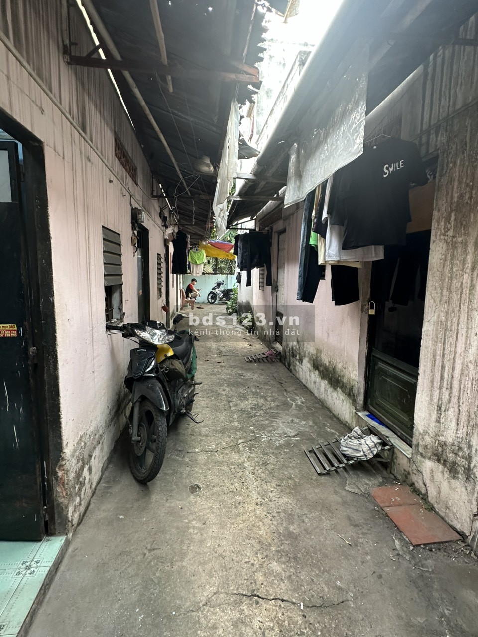 Cho thuê phòng trọ có gác trong khu an ninh, có đường đi riêng, giờ giấc tự do.