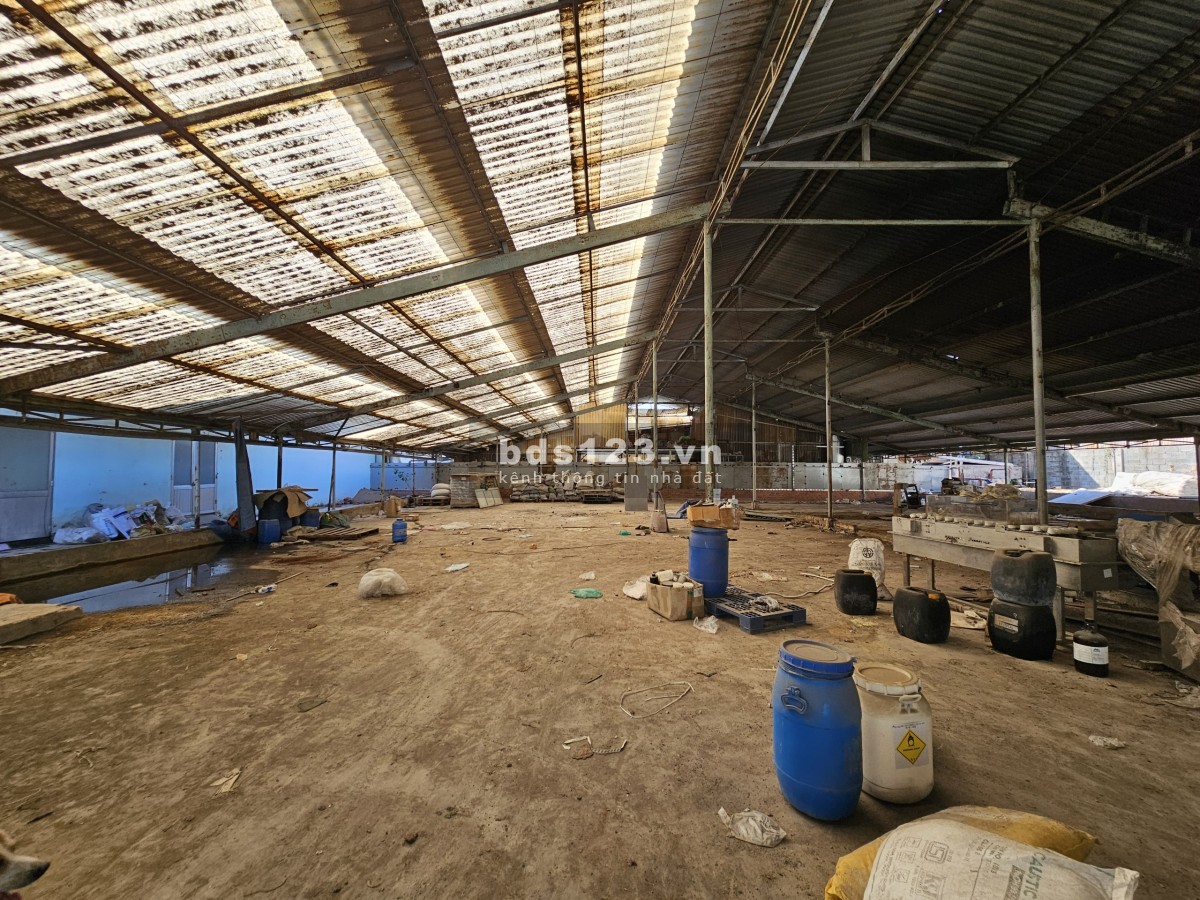 Cho thuê kho 600m2, 45k/m2 tại đường Tam Bình, phường Hiệp Bình Chánh,Thủ Đức gần Chợ Hiệp Bình