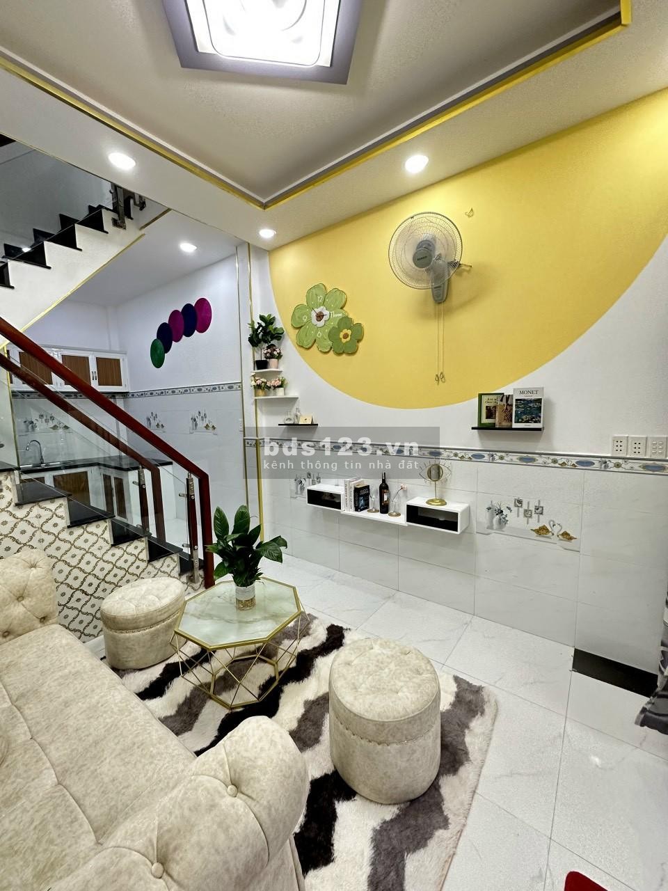 Nhà đẹp lung linh, Phường9 Gò Vấp, căn hiếm siêu rẻ trong phân khúc, tặng full nội thất, giá 2.65 tỷ