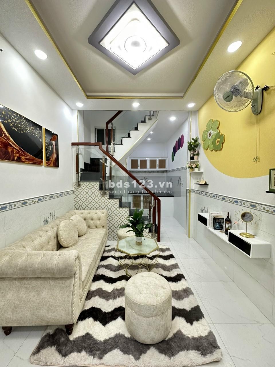Nhà đẹp lung linh, Phường9 Gò Vấp, căn hiếm siêu rẻ trong phân khúc, tặng full nội thất, giá 2.65 tỷ